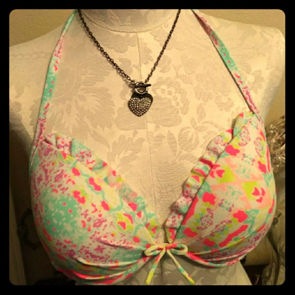NWT VICTORIA'S SECRET 34DD BIKINI TOP